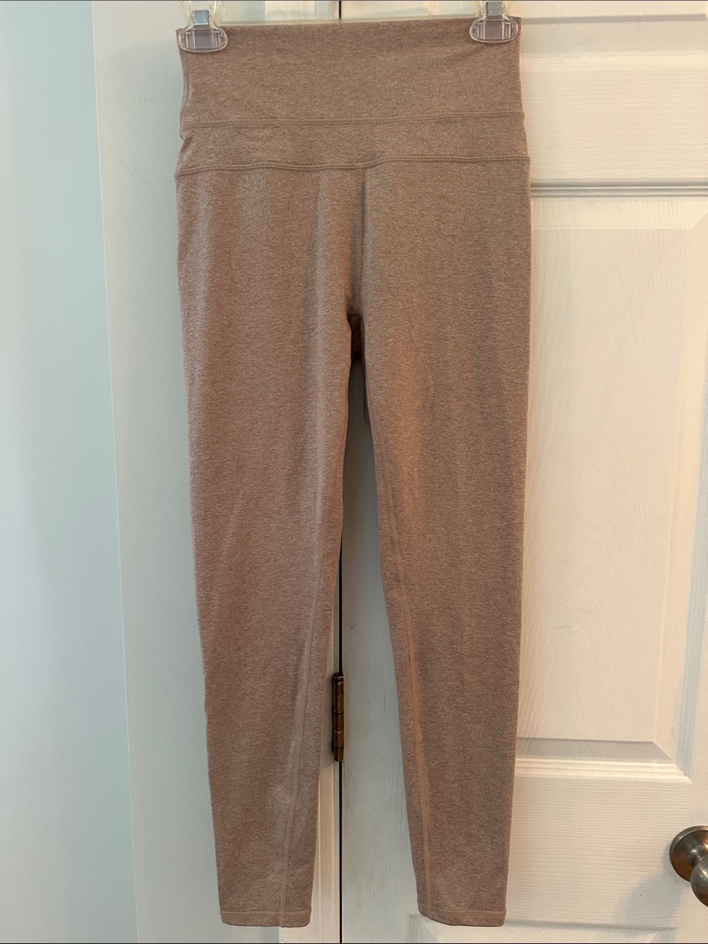 Varley Heathered Taupe High-Waist Leggings- NWOT! Beautiful Material! Small
